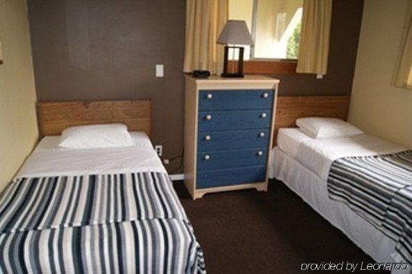 Our Place At The Beach Long Beach Room photo